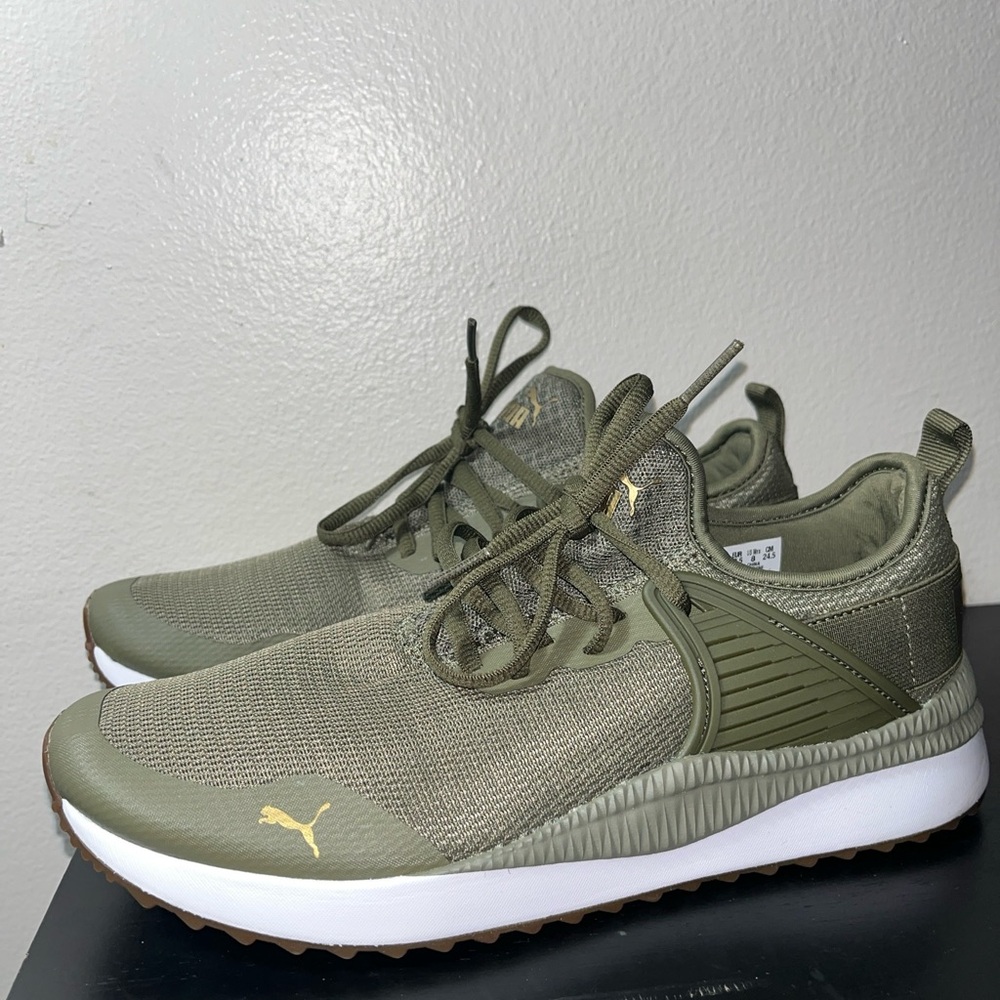 Puma Women's Pacer Future Mesh Sneakers Olive Green 373983-02 Sz 8